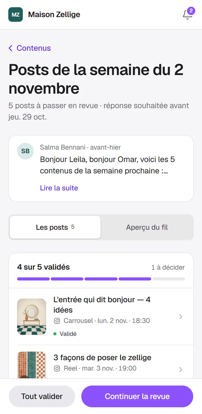 Lot de posts à valider sur téléphone : le message de la cheffe de projet, 4 posts sur 5 validés et la liste des publications.
